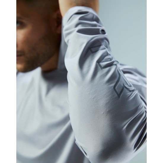 Футболка чоловіча з рукавами та капюшоном TYR Men’s SunDefense Hooded Shirt Футболка чоловіча з рукавами та капюшоном TYR Men’s SunDefense Hooded Shirt